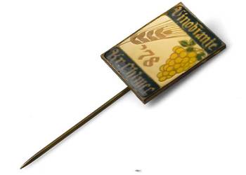 Winobranie | 1.8 cm | Metal | Przypinka | Socrealizm Turystyka