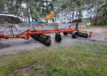 Brona talerzowa ciągana z wałem CROSSKILL 3 m+ QUIVOGNE ciągana