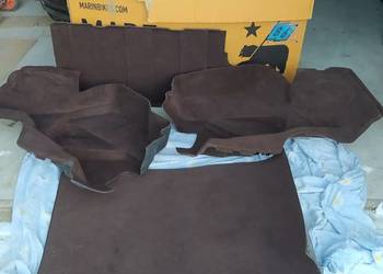 Tapicerka bagażnika komplet brąz Mercedes Benz Coupe W124