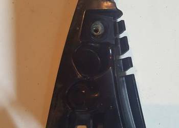 Renault Captur nartoznik klapy bagaznika