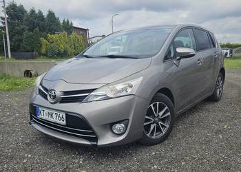 Toyota Verso klima,  navi samochod bezwypadkowy