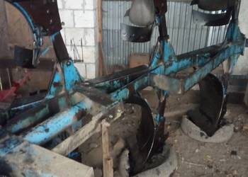 Sprzedam pługi trzy skibowe Sprzedam pługi trzy skibowe