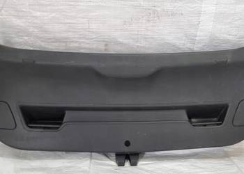Opel Astra J IV HB tapicerka klapy tylnej bagażnika tył 13294210
