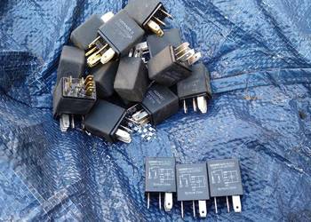 Chrysler 300M przekaźnik G8H-UA-007001 Chrysler 300M przekaźnik G8H-UA-007001