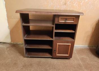 Drewniana Szafka z Czasów PRL