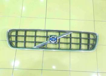VOLVO C70 II 06r atrapa grill