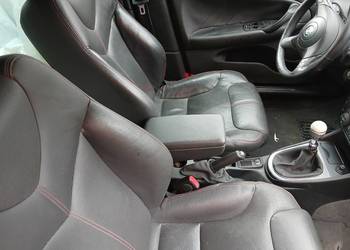 Unikatowe fotele Alfa Romeo 147 Ti czarna skóra czerwona nitka Rybnik