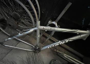 Giant rincon rama aluminium zawiech przod pedaly zebatka