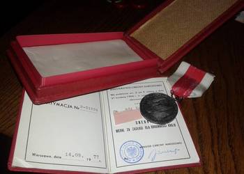 Srebrny medal za zasługi dla obronności kraju komplet podpis