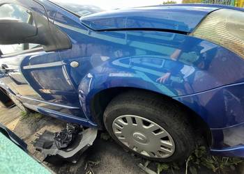 Citroen c2 błotniki lewy / prawy