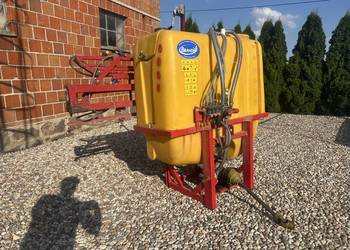 Opryskiwacz zawieszany Brandi 800L 15m