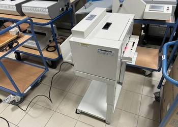 Kreator grzbietu Plockmatic 104 SquareFold grzbietownica