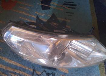 sprzedam lampa prawa fiat skudo rok 2008 valeo orginał cena