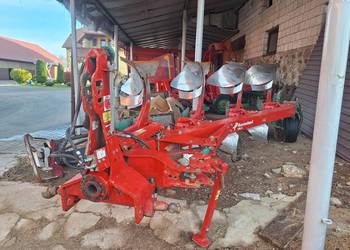 Sprzedam pługi kverneland