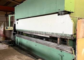 Prasa  Krawędziowa Prod. Belgijskiej LVD 300 x 6100 mm Krawędziarka Hydraul