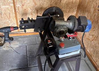 Tokarka przetaczarka do tarcz hamulcowych Tokarka przetaczarka do tarcz hamulcowych