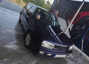 Golf 3 1.6 elektryczne szyby klima wspomaganie abs