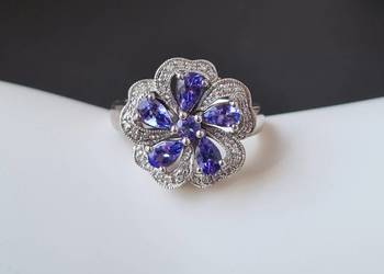 Srebrny pierścionek z tanzanitami i diamentami