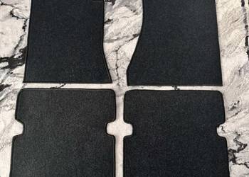 Mercedes w108 czarne dywaniki materiałowe nowe oraz mata bagażnika