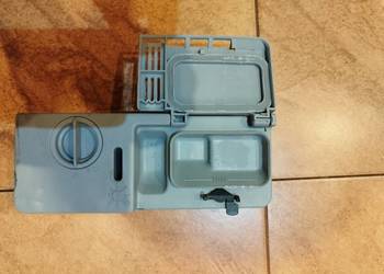 Kieszeń na detergenty. Zmywarki Indesit Whirpool