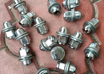 nakrętki M12#1,5 oryginał toyota
