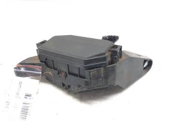 SKRZYNKA BEZPIECZNIKÓW TOYOTA COROLLA E21 Sedan/Limuzyna 1.6 125KM MOD