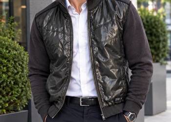 Kurtka(L) Jack & Jones, koloru brązowego. Stan BDB.