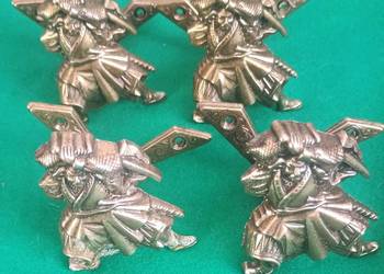 4 Wieszaki, metalowe uchwyty na broń samuraje komplet 4szt