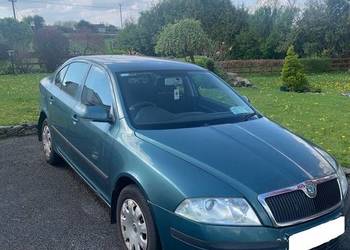 Skoda Octavia silnik skrzynia felgi klapa kanapa