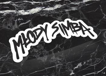 Naklejka K13 + MŁODY SIMBA 10 x 5 cm szpaku bor #2
