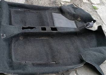 Fiat 126p I seria wykładzina czarna w całości podłoga dywan dywany dywanik