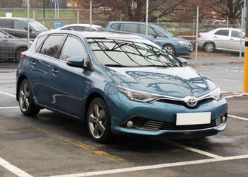 Toyota Auris Hybrid