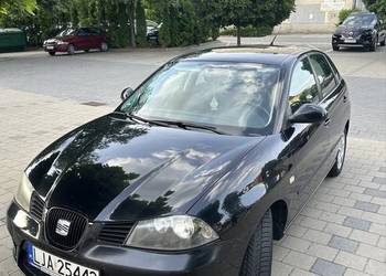 Seat Ibiza 1.4 benzyna 2007r Klimatyzacja Klimatronic/ szyberdach / 5 drzwi