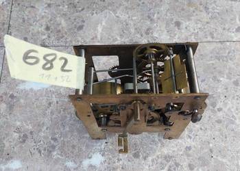 682 Mechanizm starego zegara ściennego Junghans uszkodzony