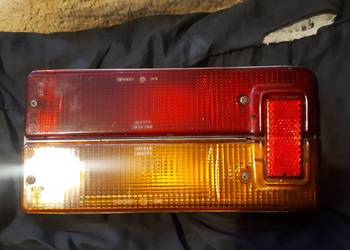 Lampa tyl tylnia fiat 125p klamki nowe lewa prawa