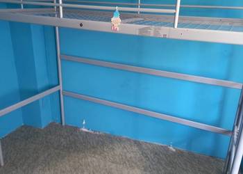 Łóżko Ikea svarta.