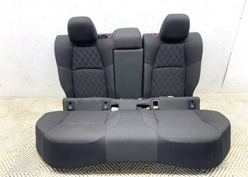 KANAPA DRUGI RZĄD TOYOTA COROLLA E21 Sedan/Limuzyna FOTEL ŚRODKOWA