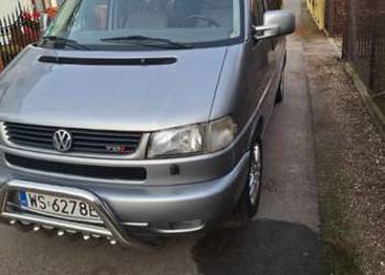 Volkswagen Multivan 2.5 151KM