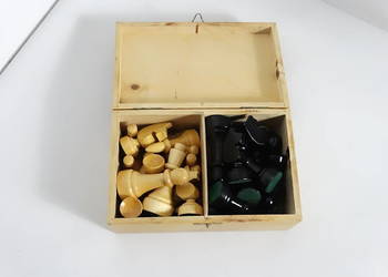 Oryginalne Szachy Drewniane 1961 – SC Zuffenhausen (Komplet 32 szt.)