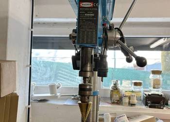 Wiertarka stołowa Sieciowa Magnum o mocy 750 W + stół