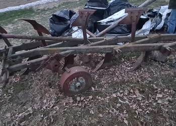 Pług Unia Grudziądz 5 skibowy