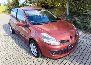 Renault Clio 1.6 Benzyna 110 koni 5 Drzwi Climatronic Alufelgi Zadbany
