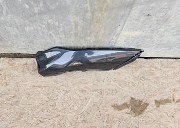 AUDI Q3 II 83A LISTWA PRAWA HOKEJ PRAWY PRZÓD 83A807548