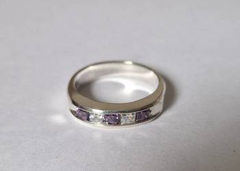 srebrny pierścionek cyrkonia fioletowy 4.4gram srebro rozmiar 17