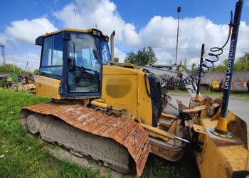 Spycharka gąsienicowa CAT d5K z systemem 3D LEICA