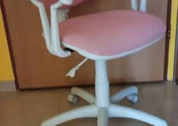 Fotel biurowy obrotowy do biurka