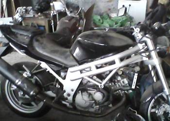 Hyosung 650VCommet RAMA. tez czsci