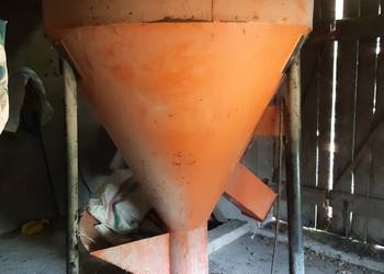 Mieszalnik pasz 750 kg