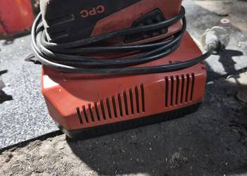 Sprzedam baterie i ladowarke hilti