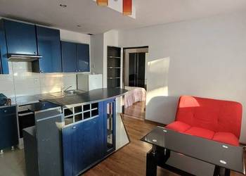 ZAREZERWOWANE  Wynajme mieszkanie 2 pokojowe na parterze z balkonem